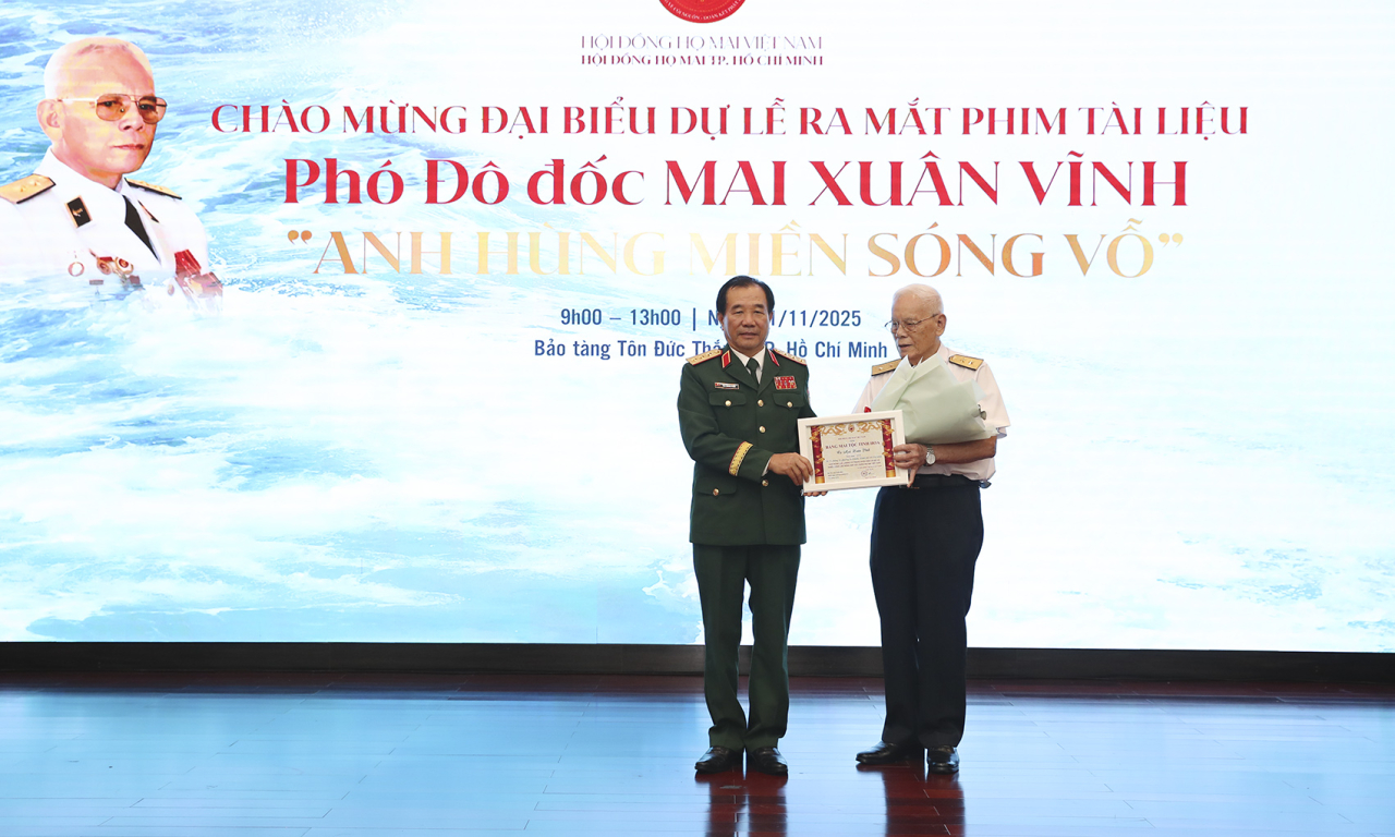 Ra mắt phim tài liệu: Phó Đô đốc Mai Xuân Vĩnh Anh hùng