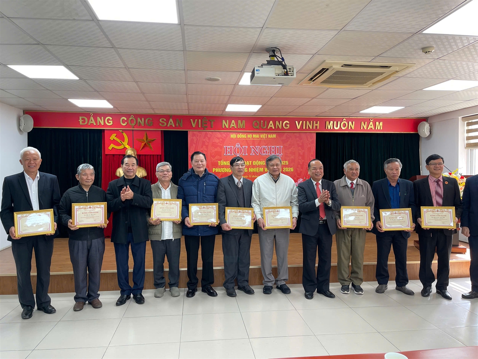 Hội đồng họ Mai Việt Nam khẳng định được vị thế và uy tín trong cộng đồng bách gia trăm họ