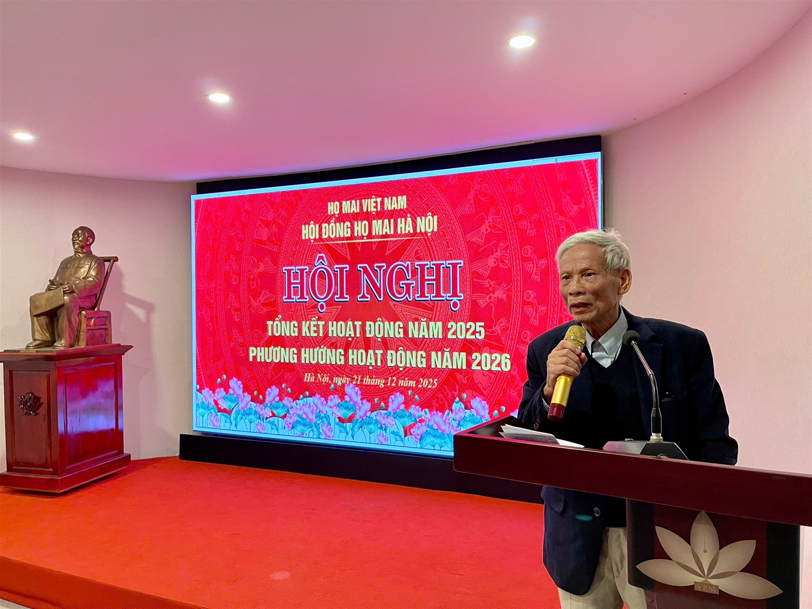 HỌ MAI HÀ NỘI TỔ CHỨC HỘI NGHỊ TỔNG KẾT NĂM 2025: GẮN KẾT DÒNG TỘC, VINH DANH THẾ HỆ TRẺ