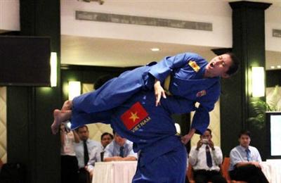 Mai Thị Kim Thùy: Tình yêu từ nghiệp võ